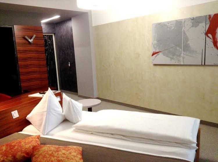 Hotel Maxlhaid Wels Eksteriør billede